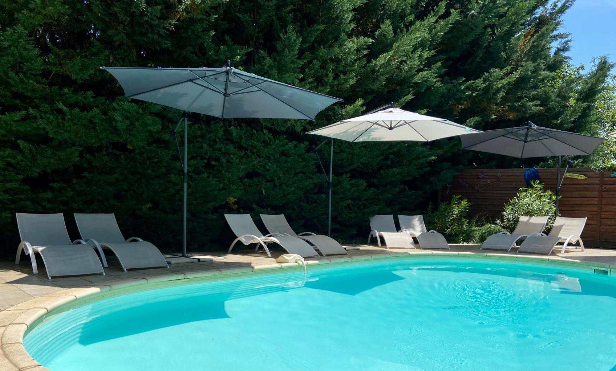 Le Cocon Boheme - Maison Climatisee Au Coeur De Sarlat - Parking - Piscine Chauffee - Spa Et Massages Kültér fotó